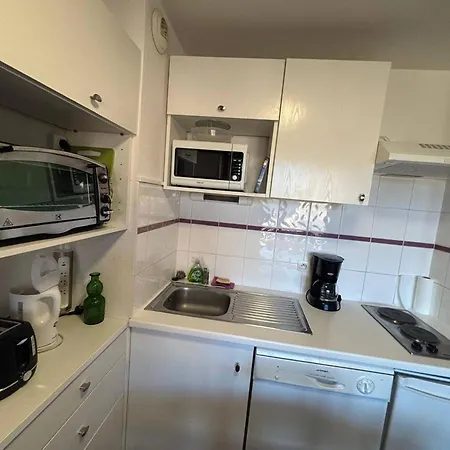 Bel 2 Pieces Au Calme Avec Parking Et Equipements Complets - Fr-1-593-123 Apartman *